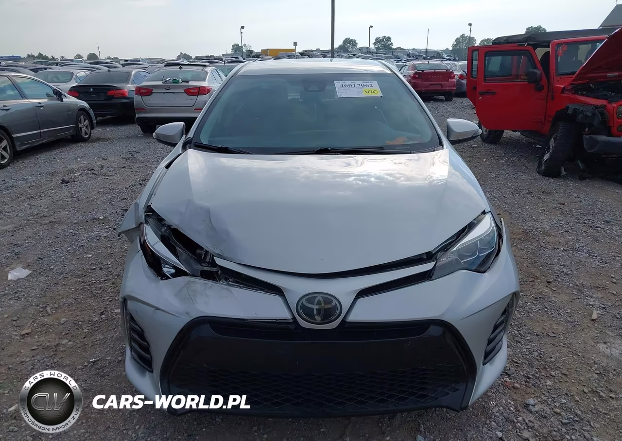 2018 Toyota Corolla Se VIN:5YFBURHE6JP815165 - 12