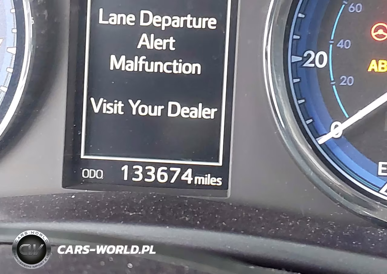 2018 Toyota Corolla Se VIN:5YFBURHE6JP815165 - 15