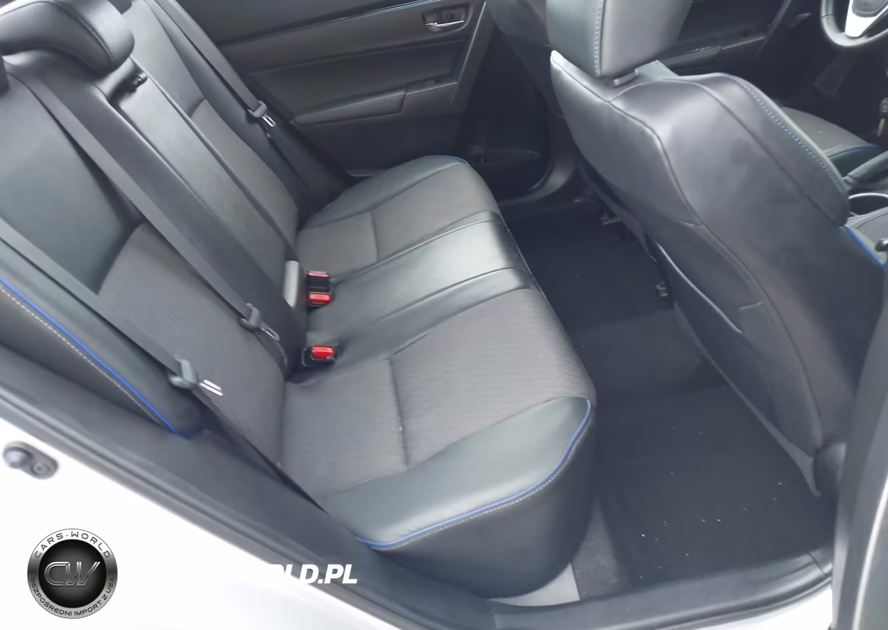 2018 Toyota Corolla Se VIN:5YFBURHE6JP815165 - 8