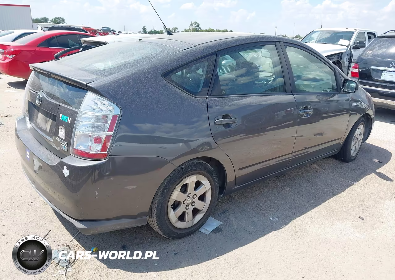 2008 Toyota Prius VIN:JTDKB20U083335996 - 4