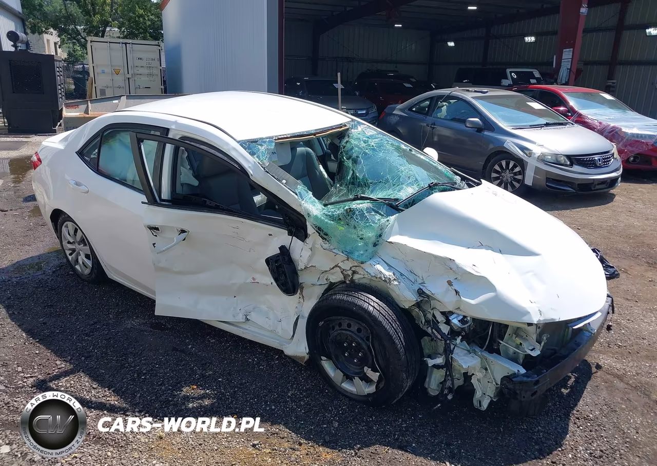 2015 Toyota Corolla Le VIN:2T1BURHE5FC282118 - 6