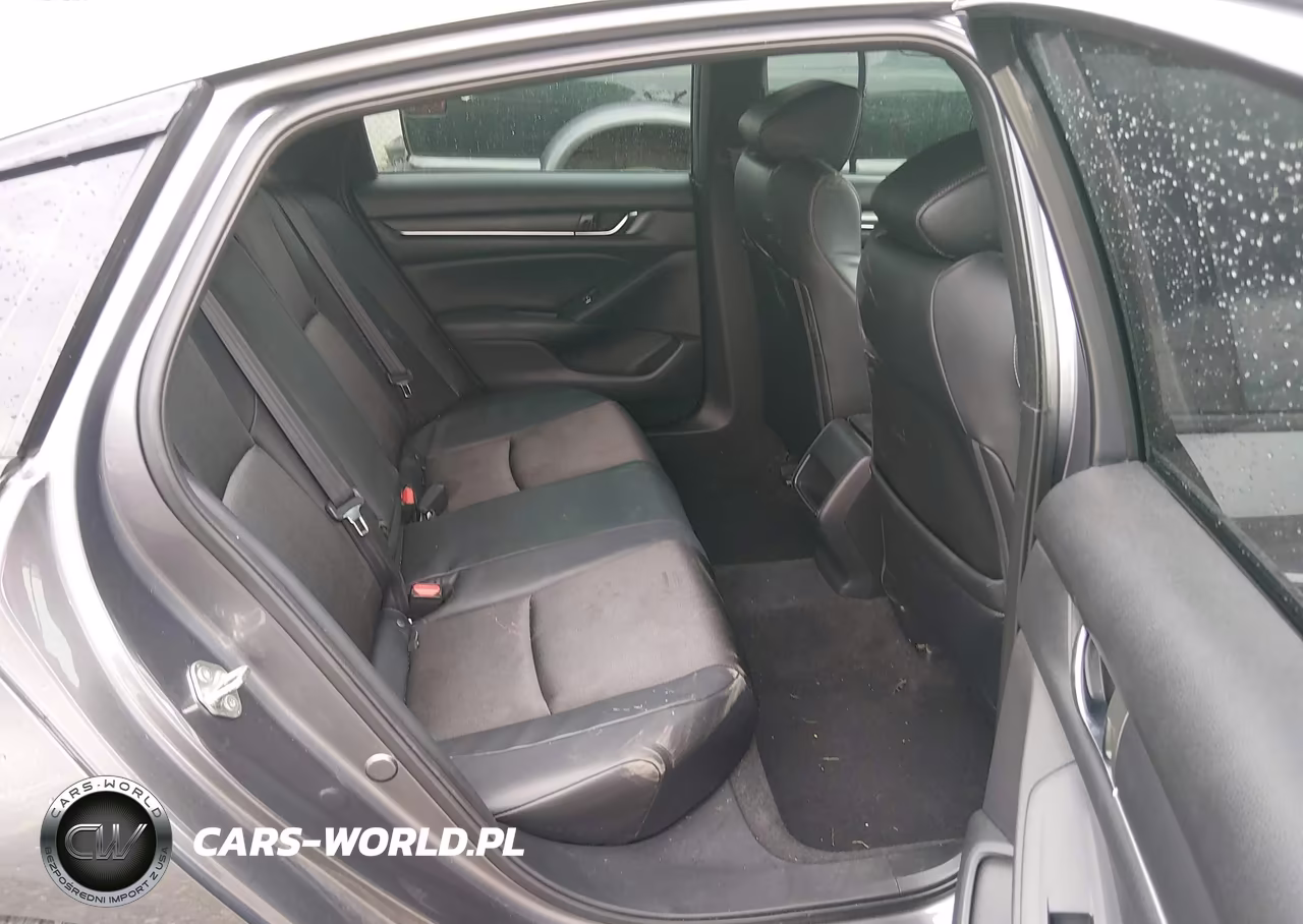 2018 Honda Accord Sport VIN:1HGCV1F38JA168228 - 8