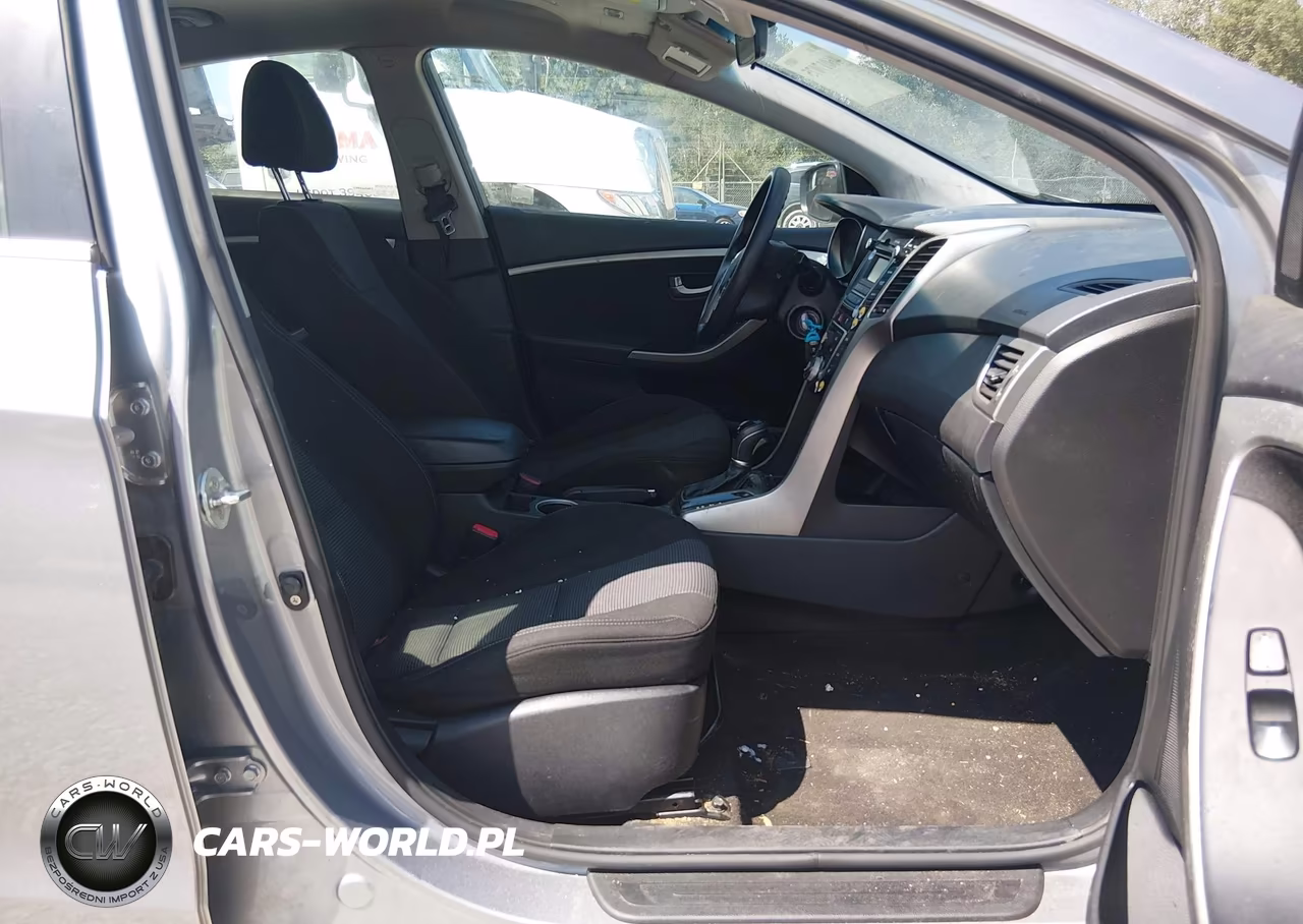 2016 Hyundai Elantra Gt VIN:KMHD35LHXGU272111 - 5
