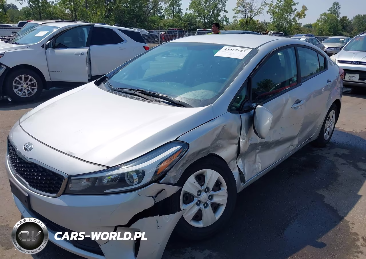 2017 Kia Forte Lx VIN:3KPFK4A7XHE011484 - 2