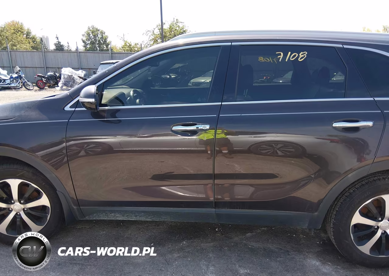 2018 Kia Sorento 3.3L Ex VIN:5XYPH4A5XJG367847 - 14