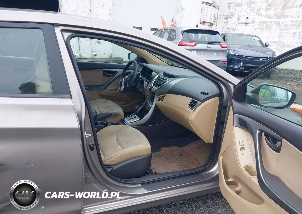 2012 Hyundai Elantra Gls VIN:5NPDH4AE1CH117783 - 5