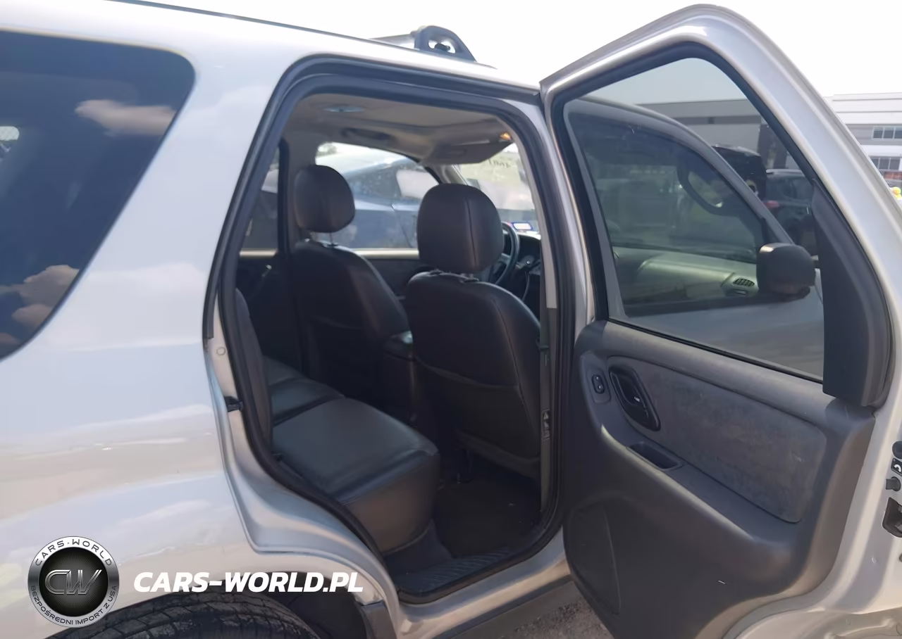 2003 Ford Escape Xlt VIN:1FMYU93163KE16722 - 8
