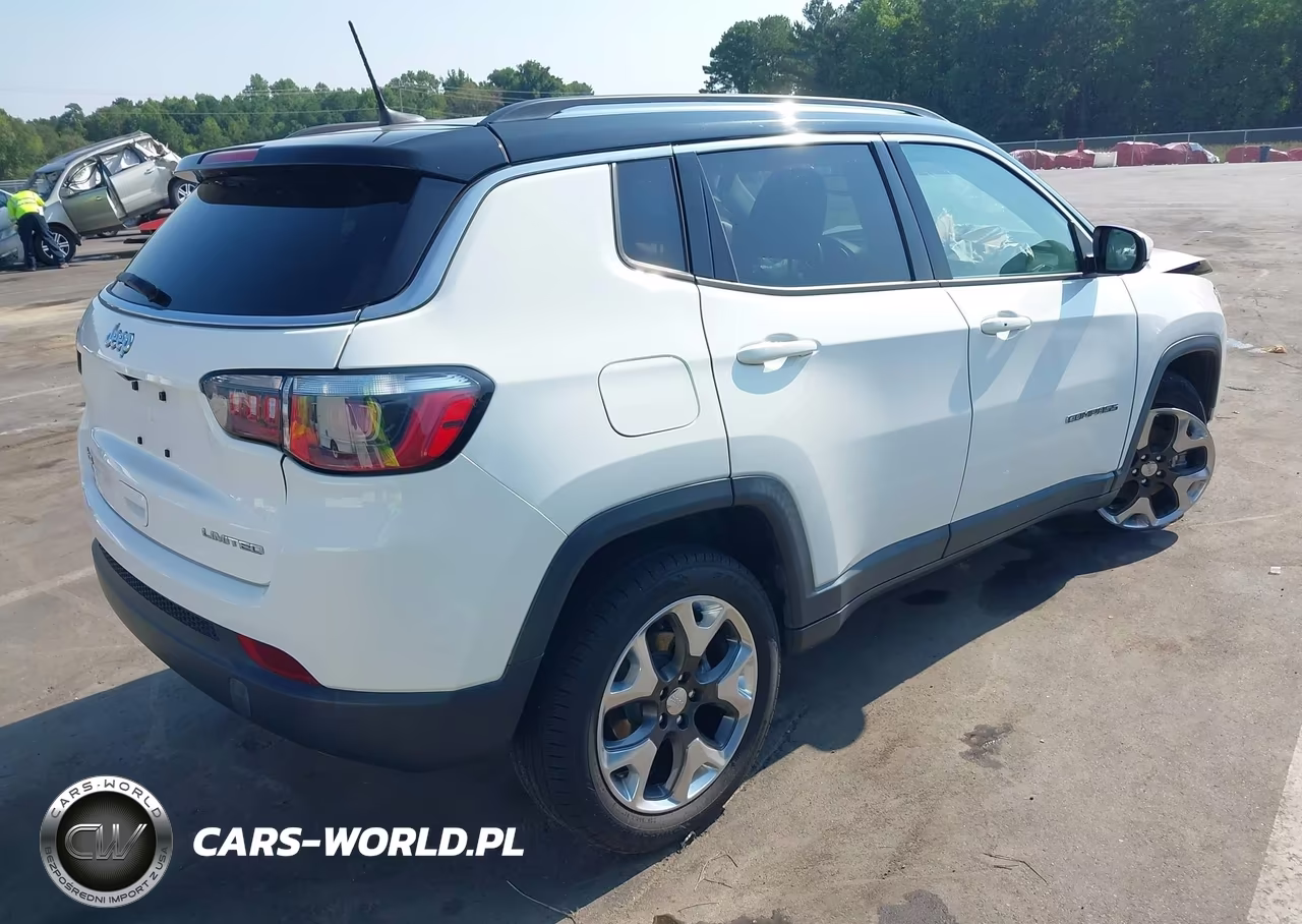 2018 Jeep Compass Limited 4X4 VIN:3C4NJDCB9JT354160 - 4