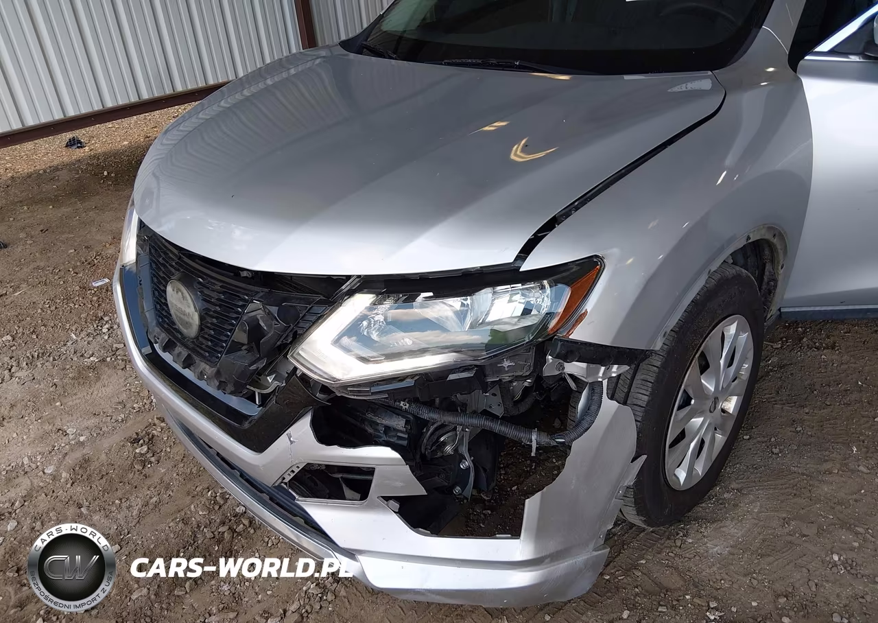 2018 Nissan Rogue S VIN:KNMAT2MTXJP578479 - 6
