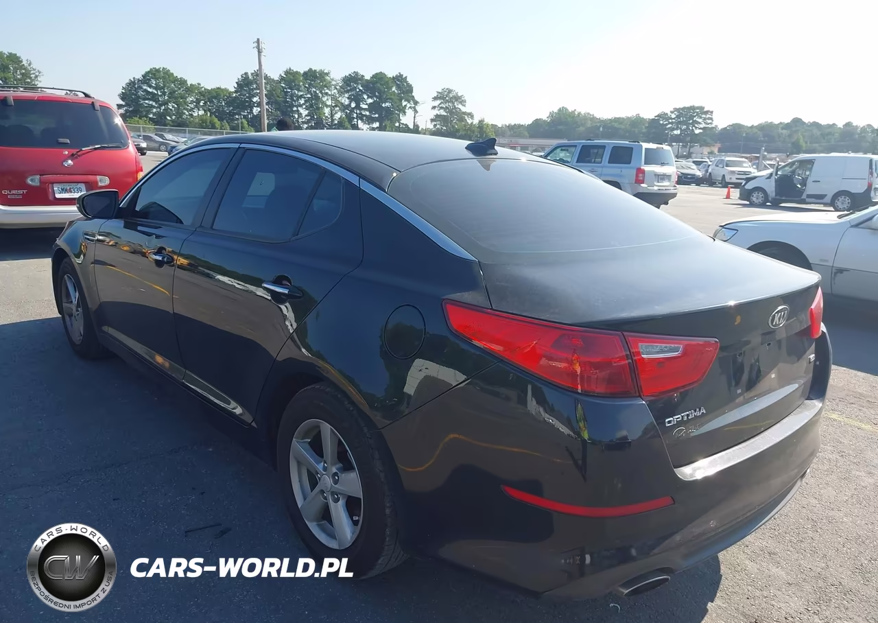 2015 Kia Optima Lx VIN:5XXGM4A78FG426404 - 3