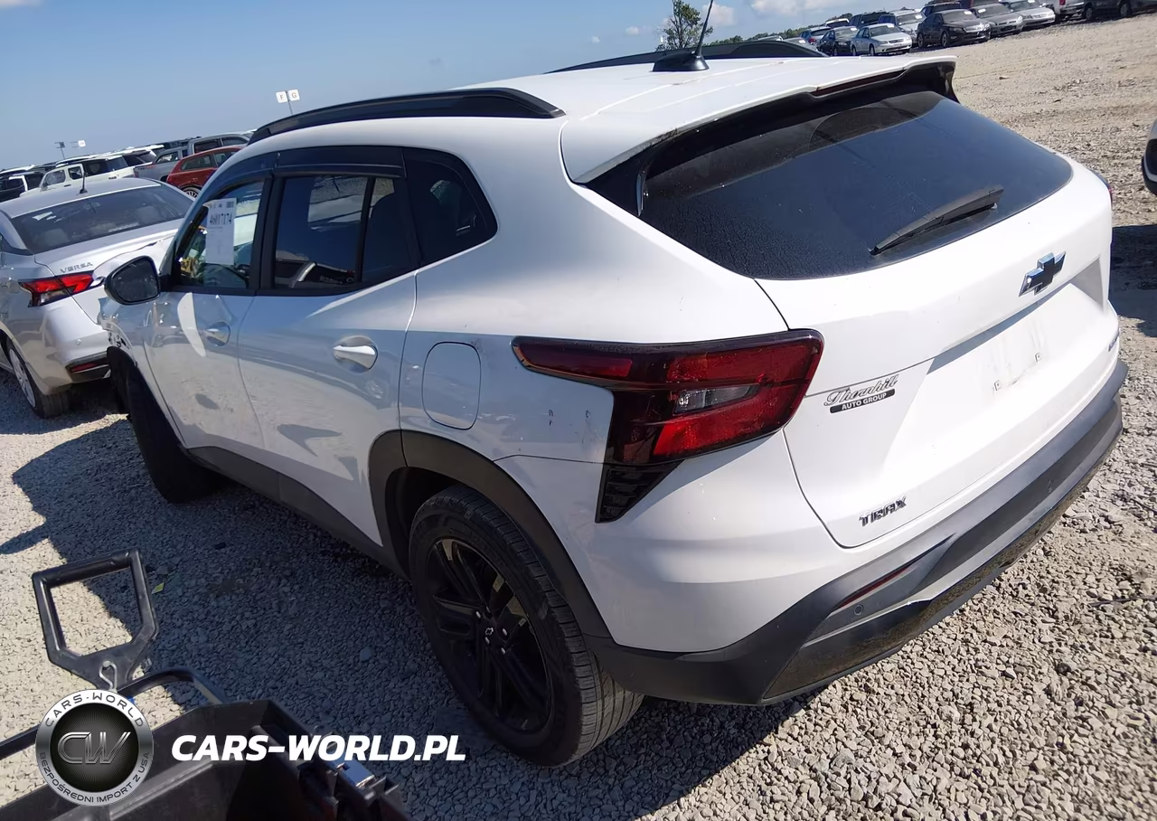 2025 Chevrolet Trax Fwd Activ VIN:KL77LKEP4SC226516 - 3