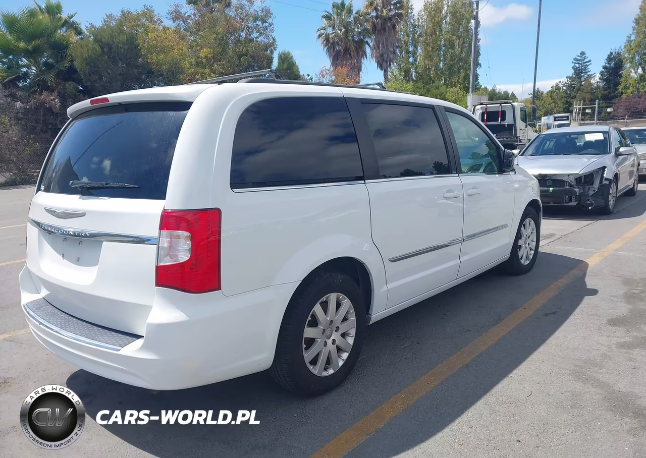 2014 Chrysler Town & Country Touring VIN:2C4RC1BG8ER336765 - 4
