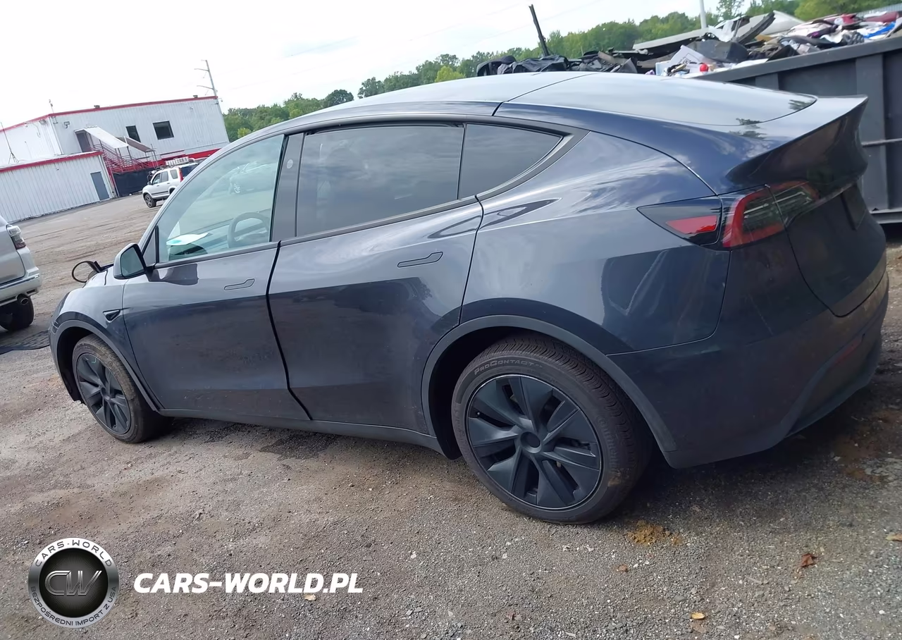 2024 Tesla Model Y Long Range Dual Motor All-Wheel Drive VIN:7SAYGDEE5RF158586 - 14