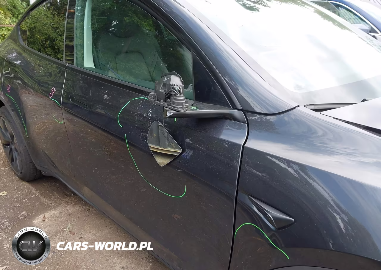 2024 Tesla Model Y Long Range Dual Motor All-Wheel Drive VIN:7SAYGDEE5RF158586 - 6