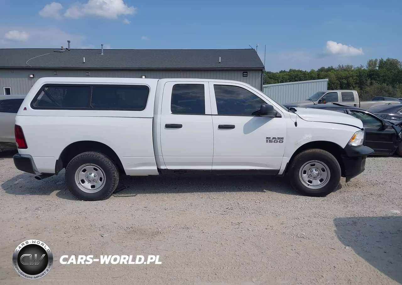 2015 Ram 1500 Tradesman VIN:1C6RR7FG4FS593408 - 13