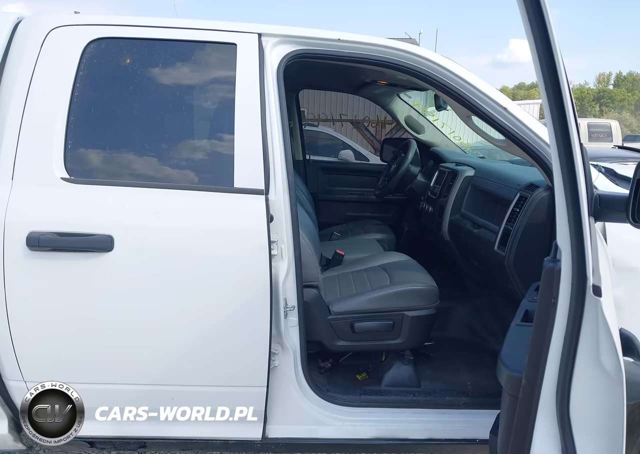 2015 Ram 1500 Tradesman VIN:1C6RR7FG4FS593408 - 5