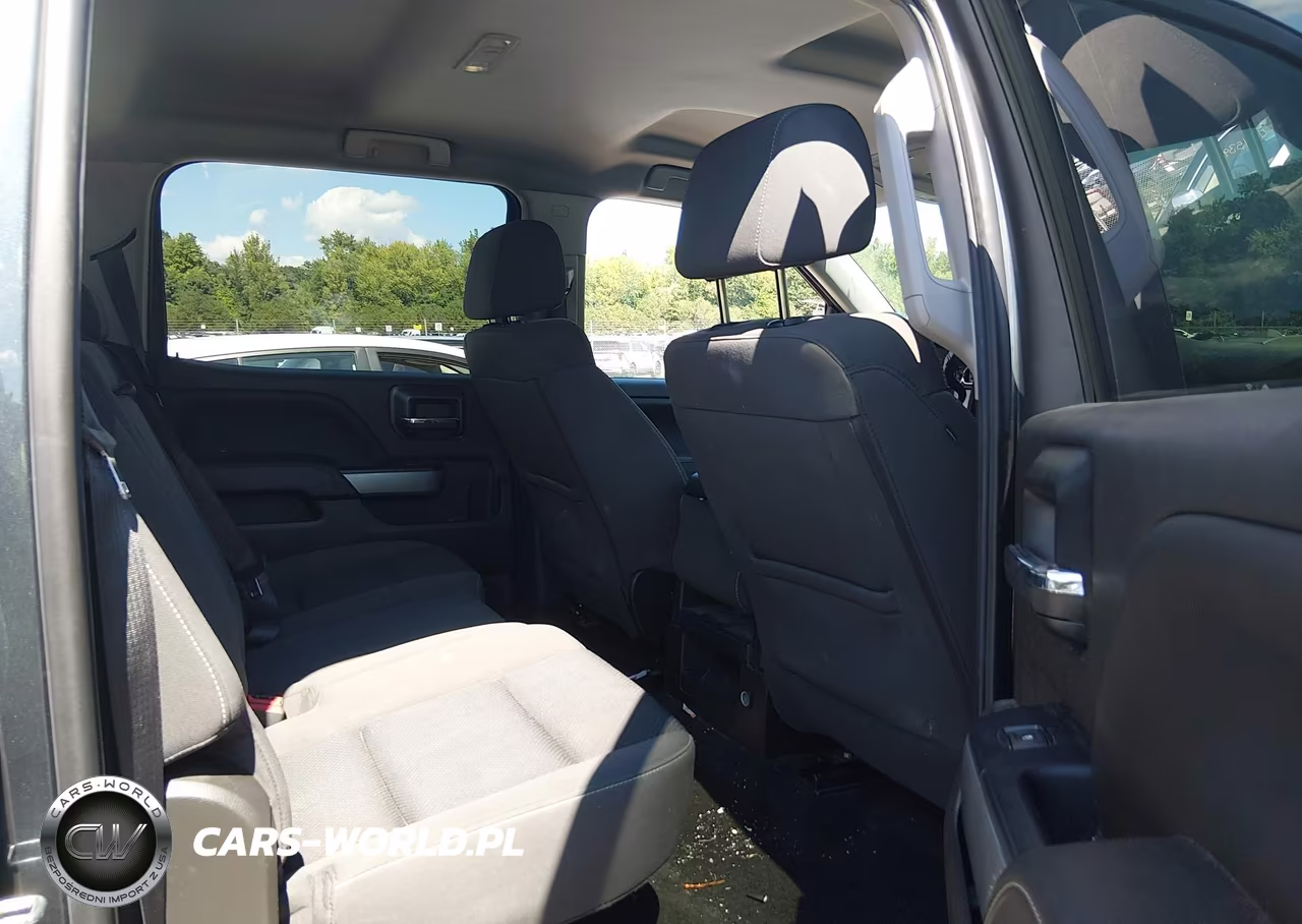 2018 Chevrolet Silverado 1500 2Lt VIN:3GCUKREC9JG247257 - 8