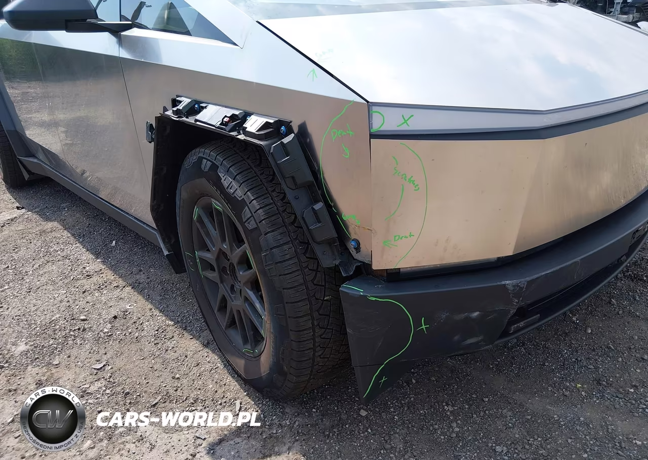 2025 Tesla Cybertruck All-Wheel Drive VIN:7G2CEHED1SA074776 - 24