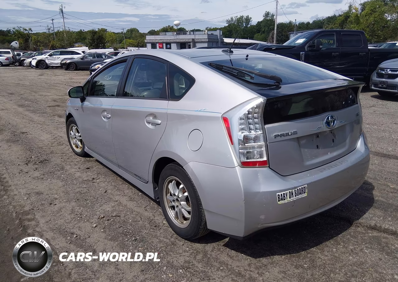 2010 Toyota Prius Iv VIN:JTDKN3DU0A0004737 - 3