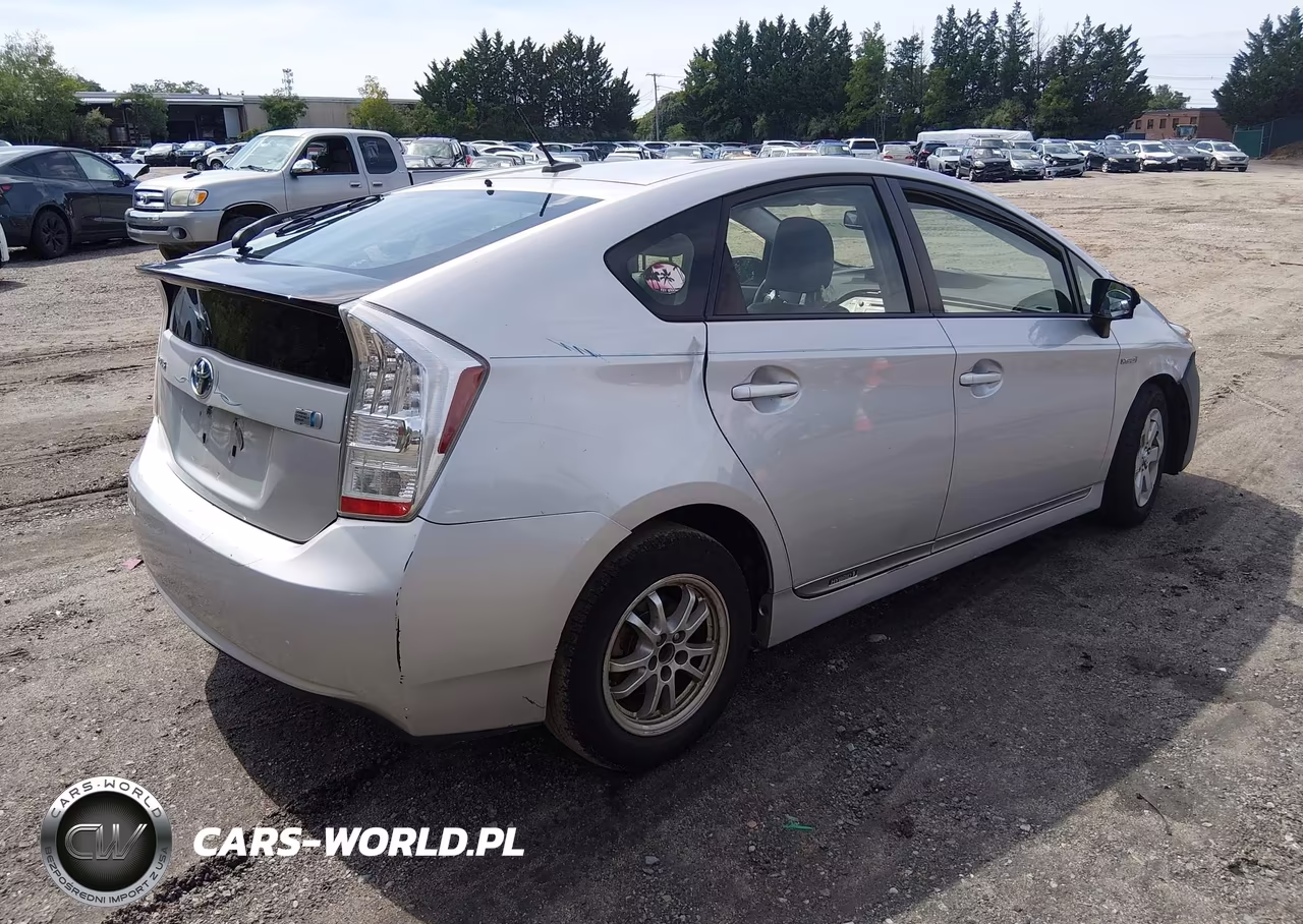 2010 Toyota Prius Iv VIN:JTDKN3DU0A0004737 - 4