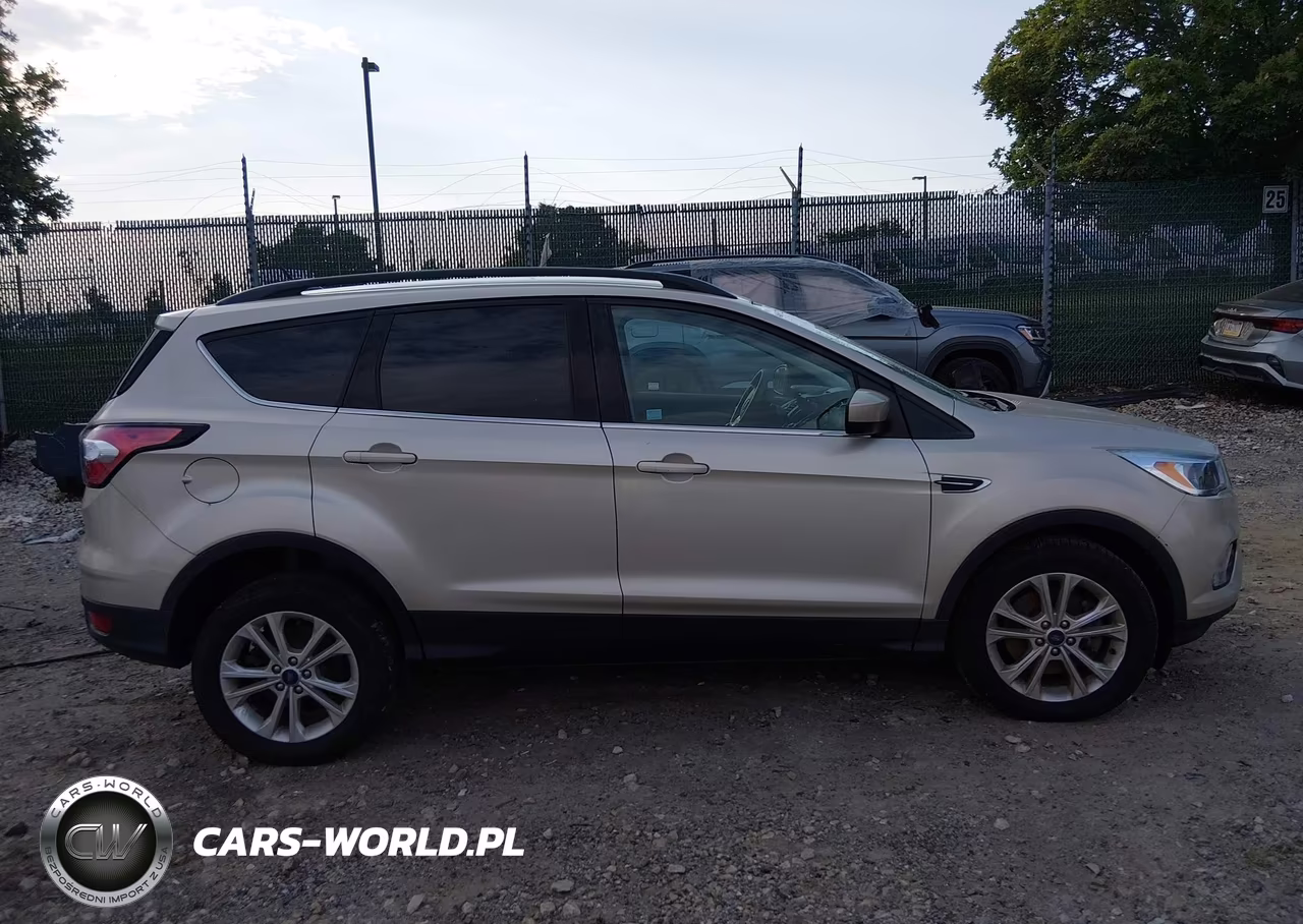 2018 Ford Escape Se VIN:1FMCU9GD7JUC54275 - 13