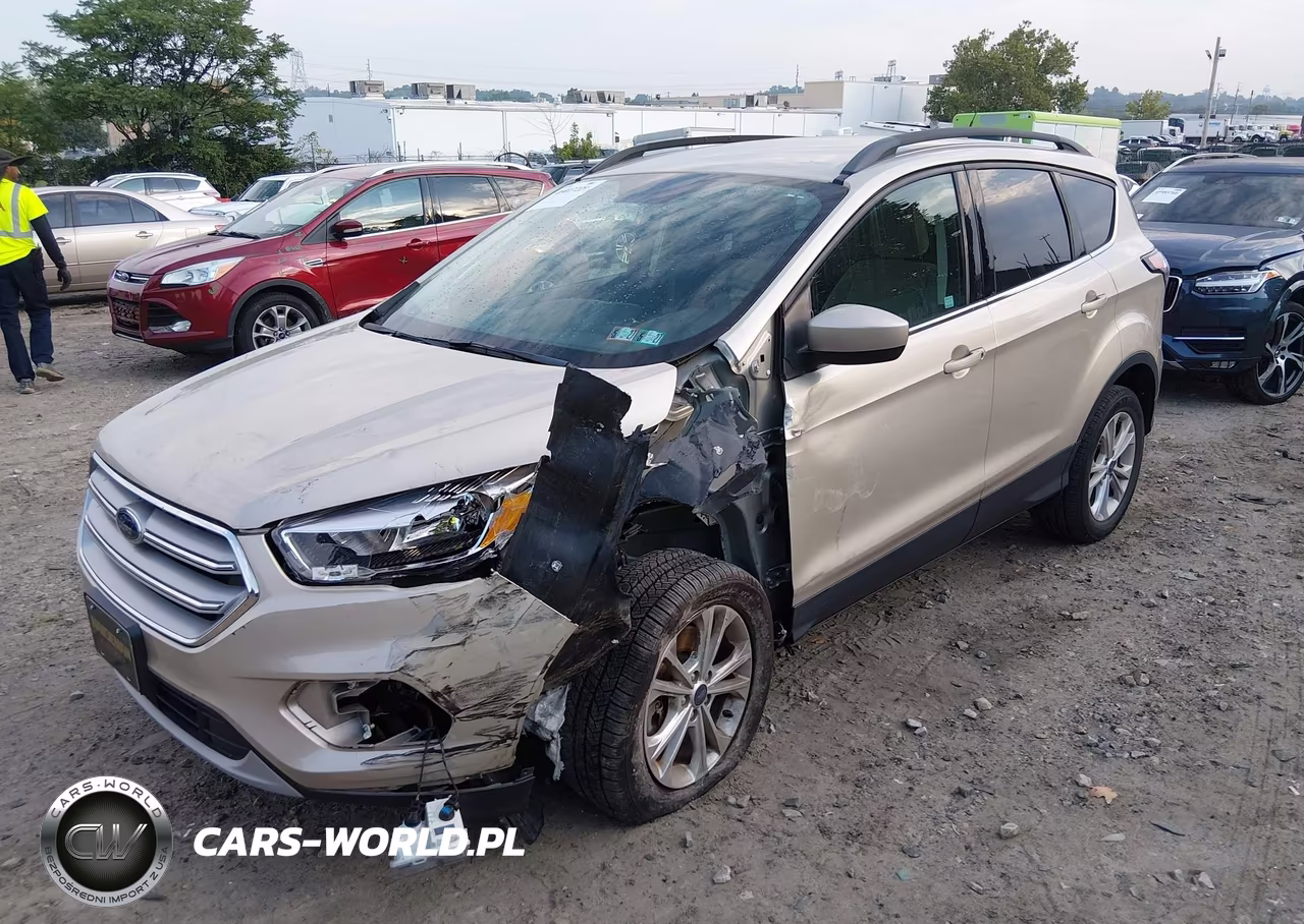 2018 Ford Escape Se VIN:1FMCU9GD7JUC54275 - 2