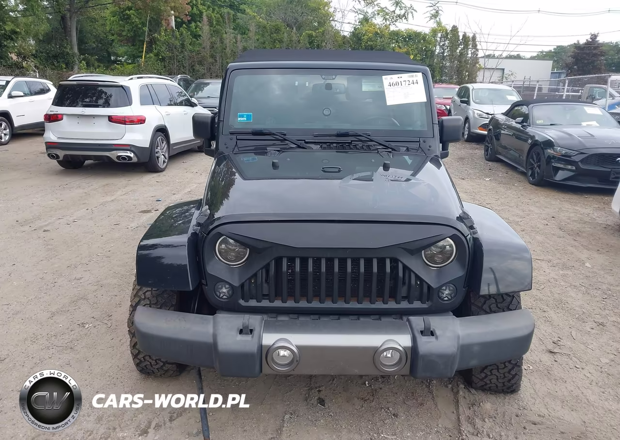 2014 Jeep Wrangler Unlimited Freedom Edition VIN:1C4BJWDG4EL184297 - 12