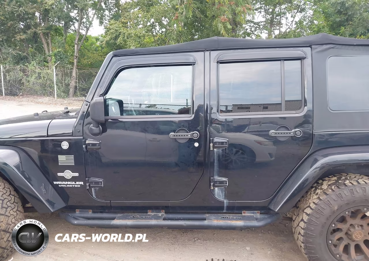 2014 Jeep Wrangler Unlimited Freedom Edition VIN:1C4BJWDG4EL184297 - 14
