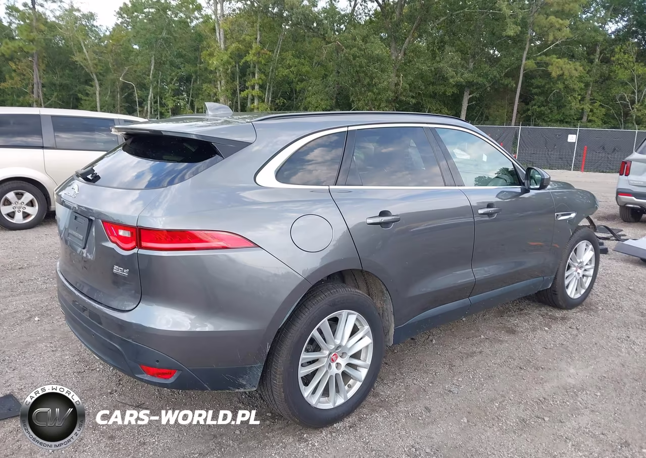 2018 Jaguar F-Pace 20D Prestige VIN:SADCK2FN5JA269309 - 4