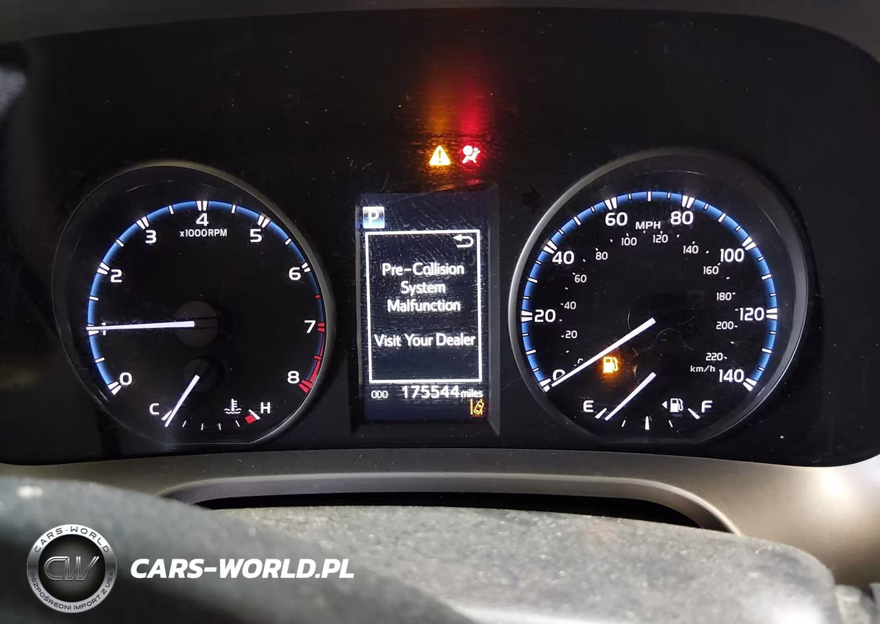 2018 Toyota Rav4 Xle VIN:JTMRFREV1JJ747715 - 7