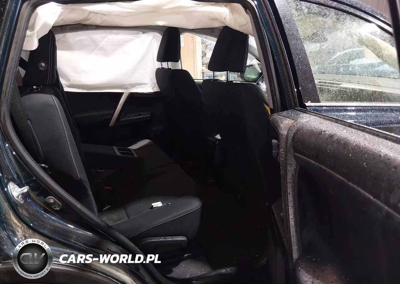 2018 Toyota Rav4 Xle VIN:JTMRFREV1JJ747715 - 8