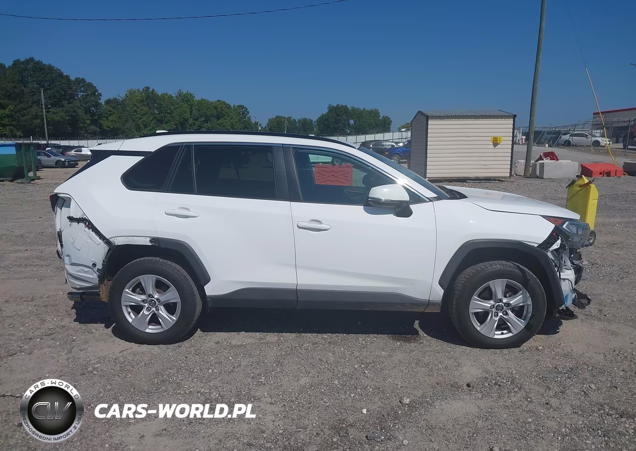 2021 Toyota Rav4 Xle VIN:2T3P1RFV8MC141596 - 14