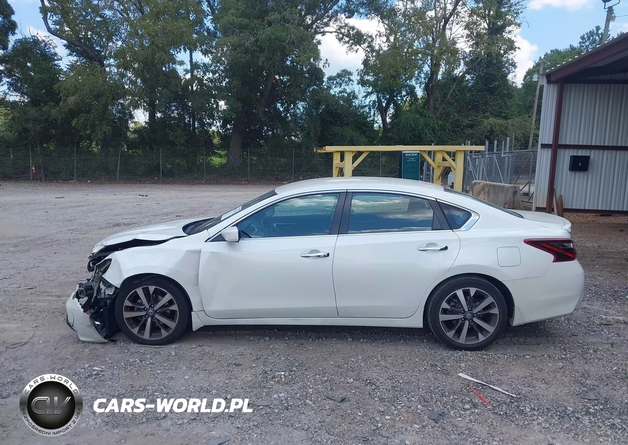 2017 Nissan Altima 2.5 Sr VIN:1N4AL3AP9HC480998 - 14
