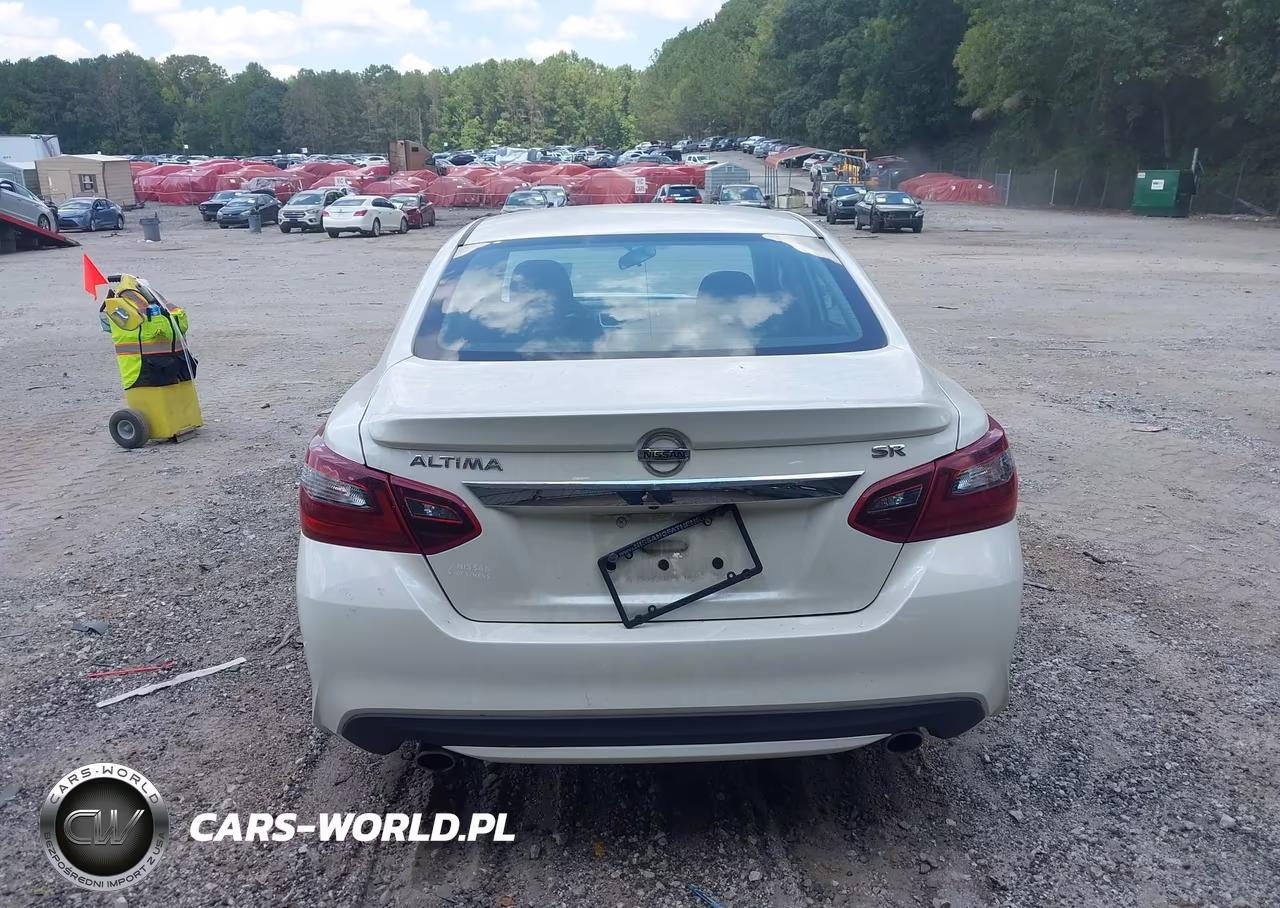 2017 Nissan Altima 2.5 Sr VIN:1N4AL3AP9HC480998 - 16