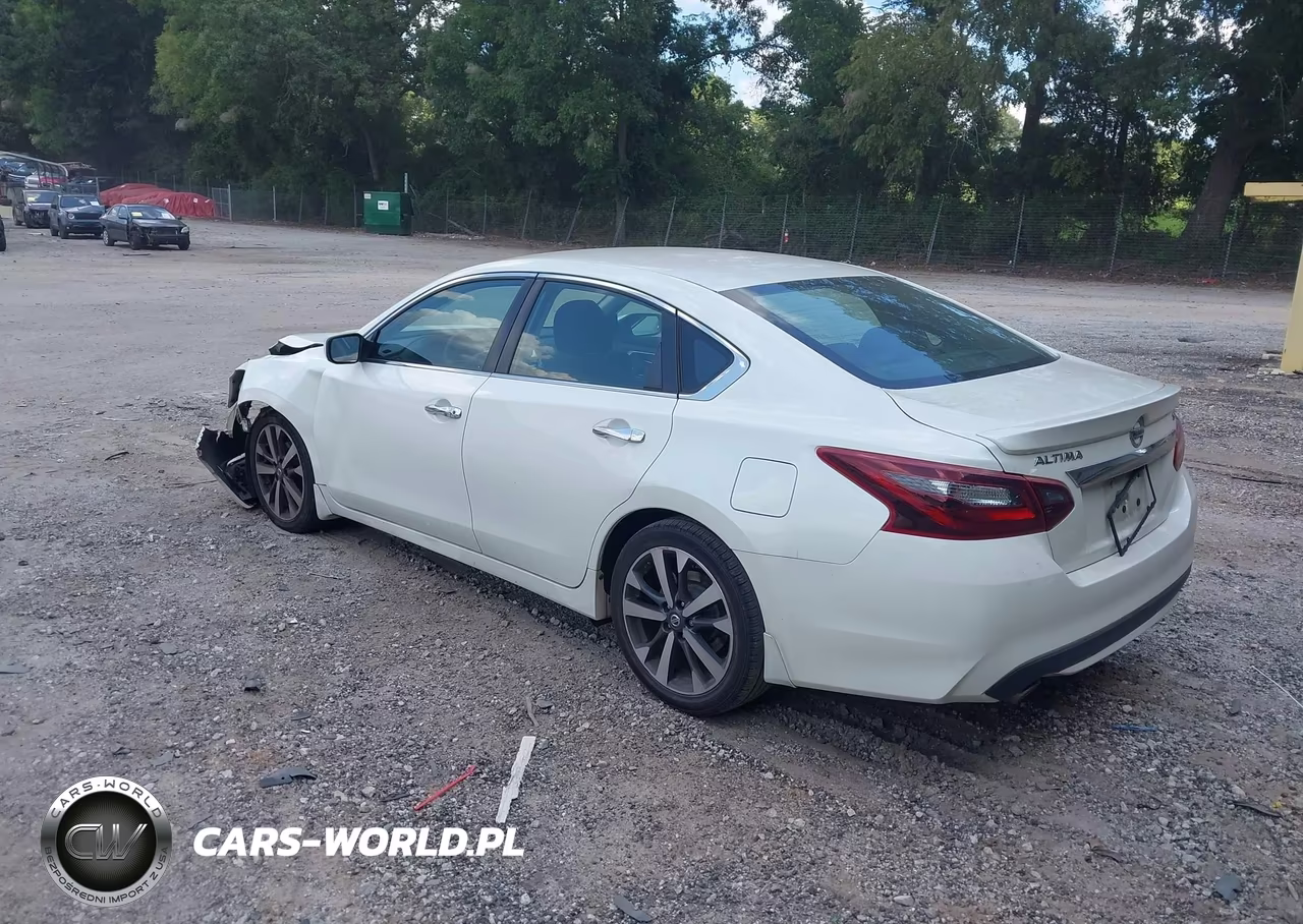 2017 Nissan Altima 2.5 Sr VIN:1N4AL3AP9HC480998 - 3