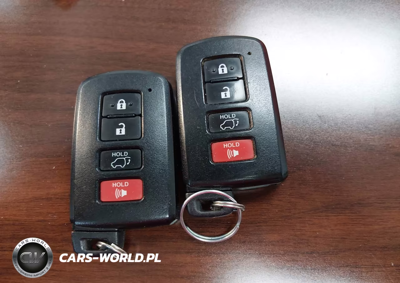 2018 Toyota Highlander Xle VIN:5TDJZRFH8JS529481 - 11