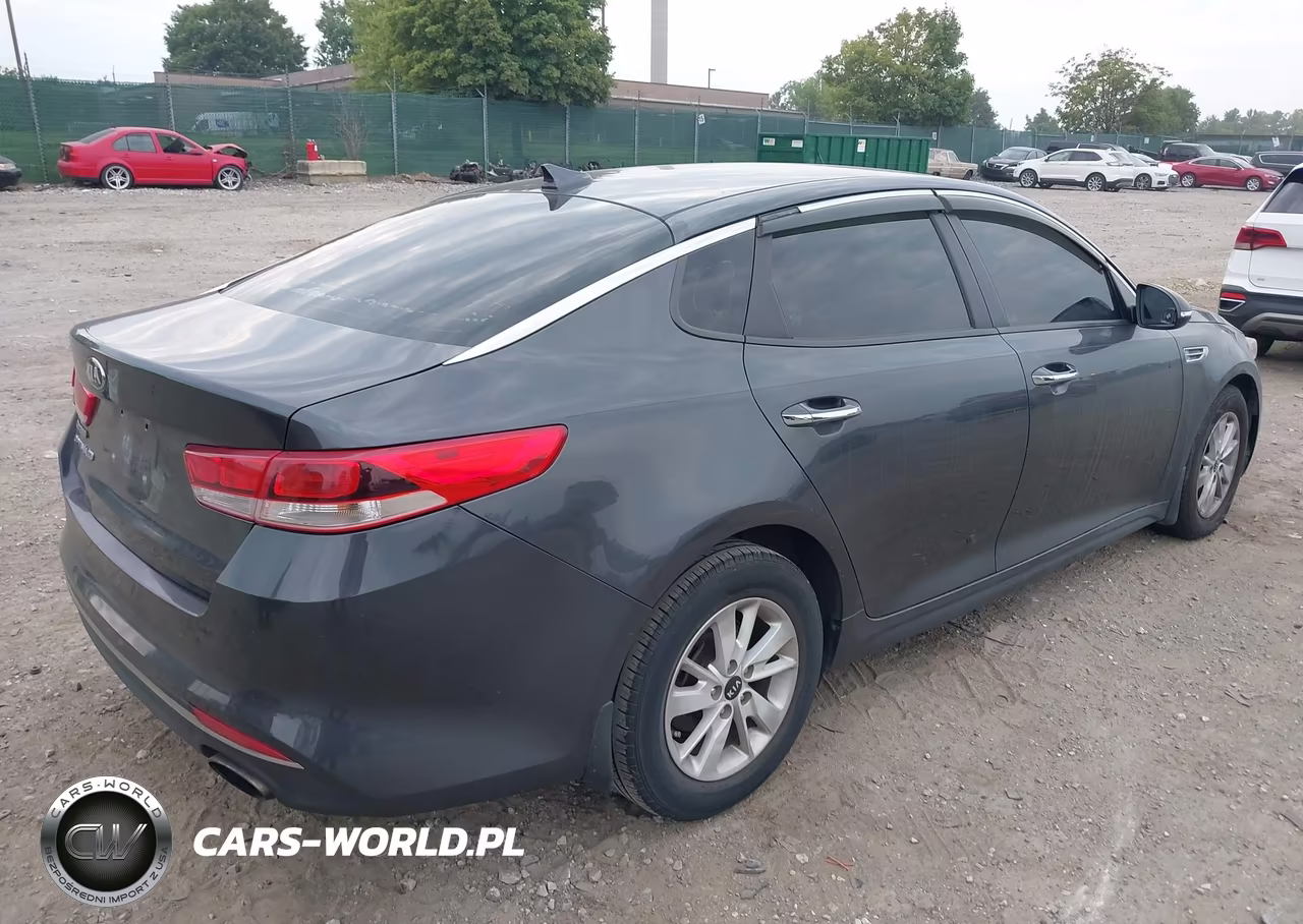 2017 Kia Optima Lx VIN:5XXGT4L30HG168394 - 4