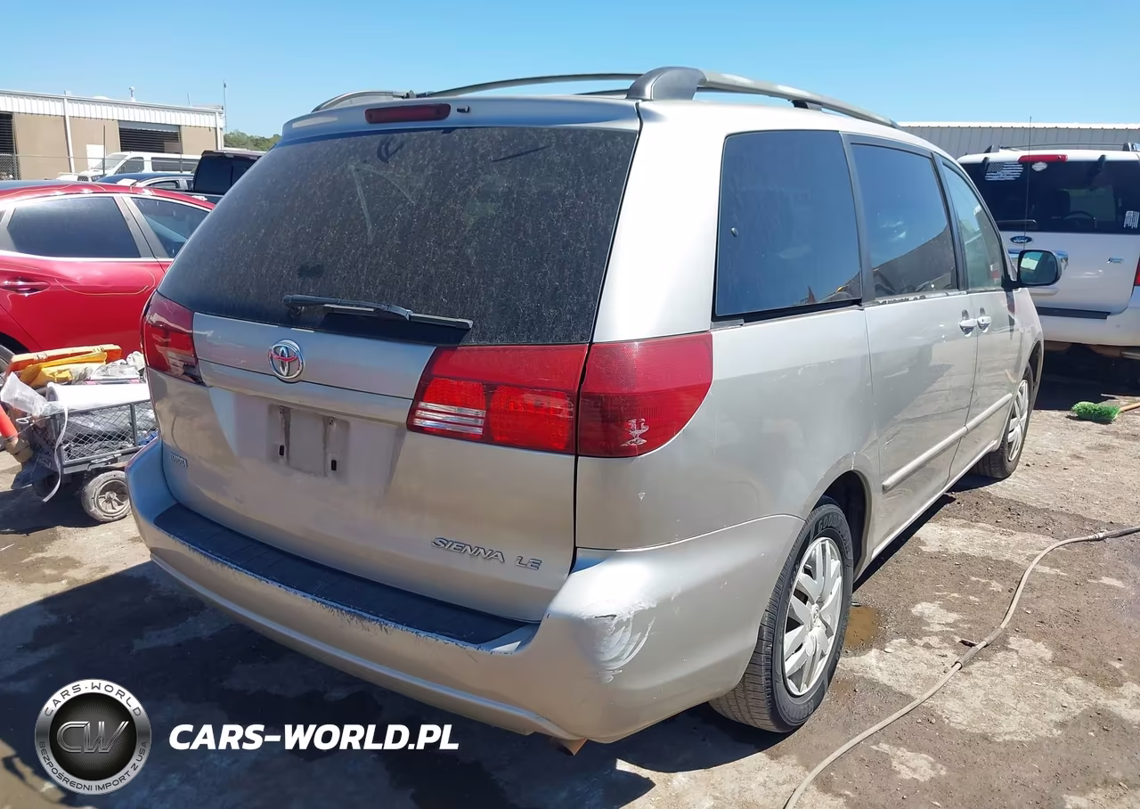 2005 Toyota Sienna Le VIN:5TDZA23C95S285422 - 4