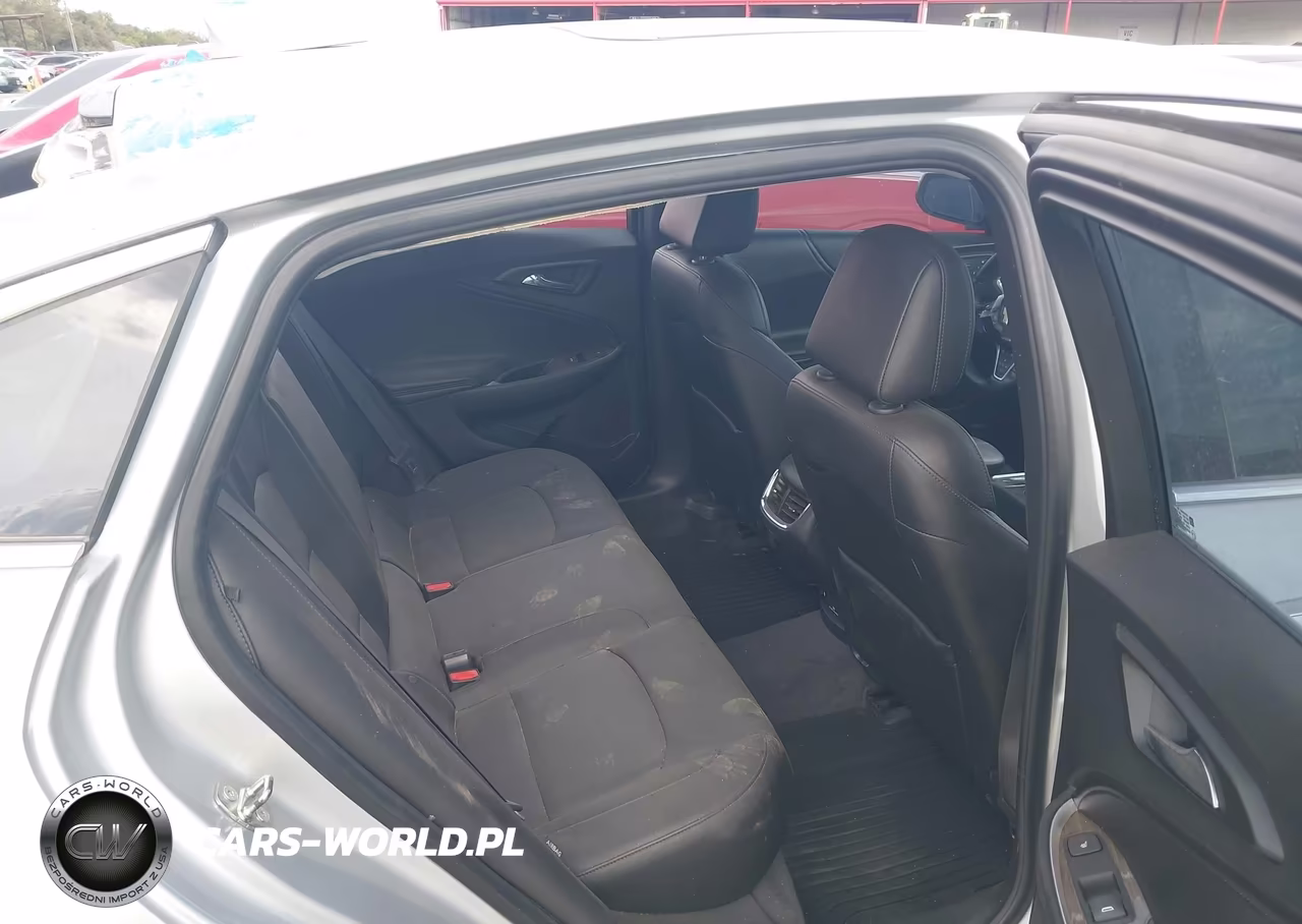 2019 Chevrolet Malibu Premier VIN:1G1ZE5SX8KF218986 - 8