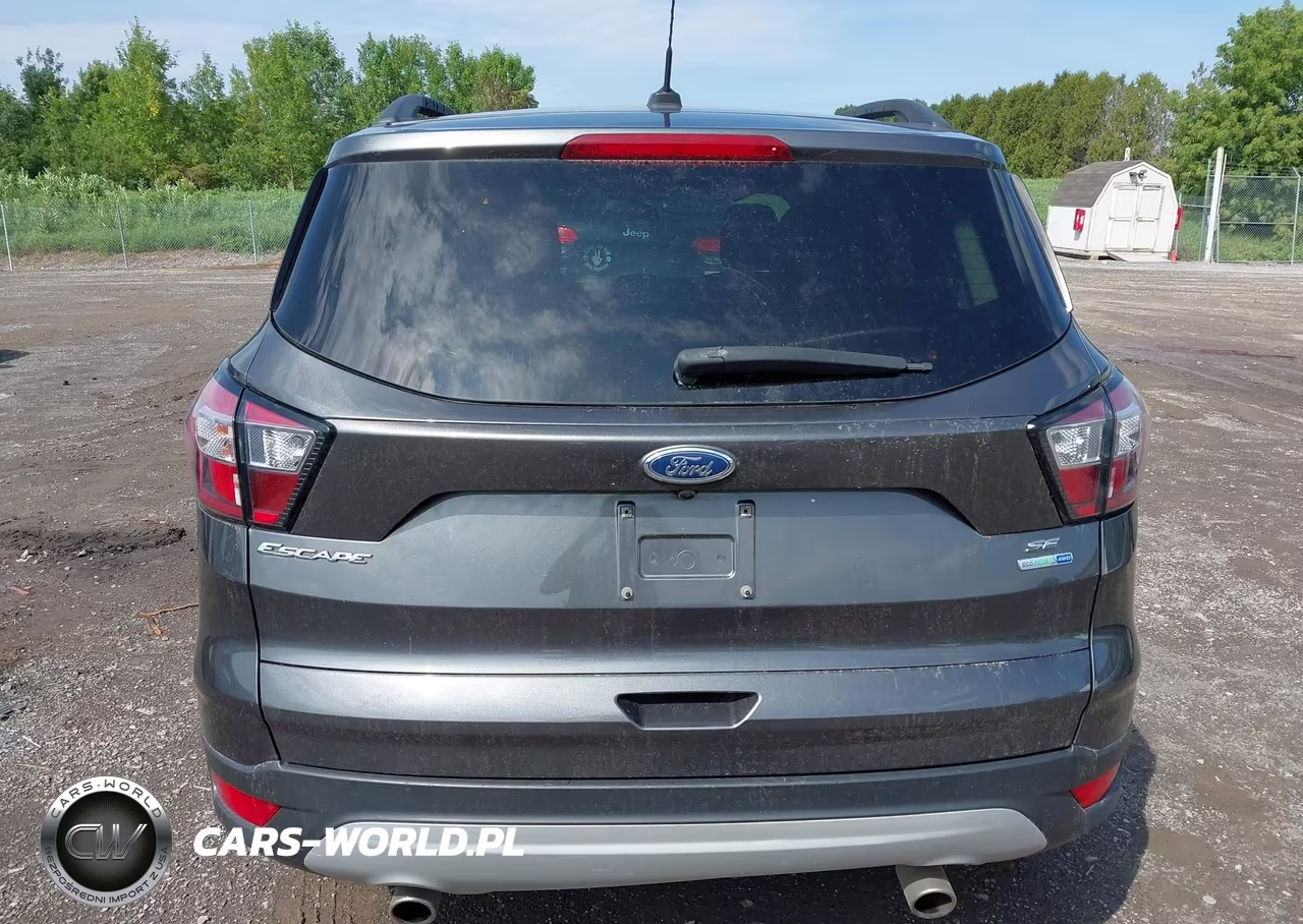 2018 Ford Escape Se VIN:1FMCU9GD5JUD13095 - 17