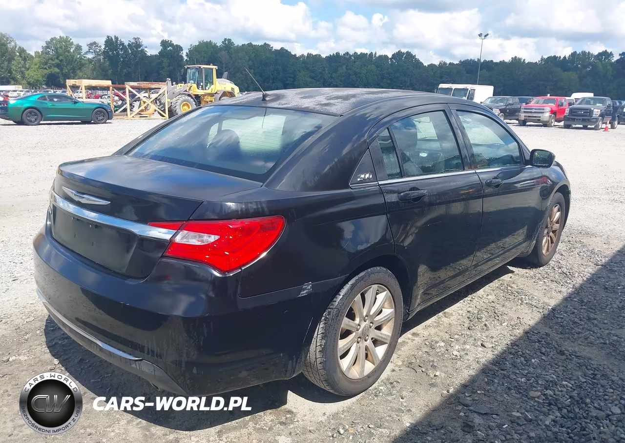2013 Chrysler 200 Touring VIN:1C3CCBBG2DN731651 - 4