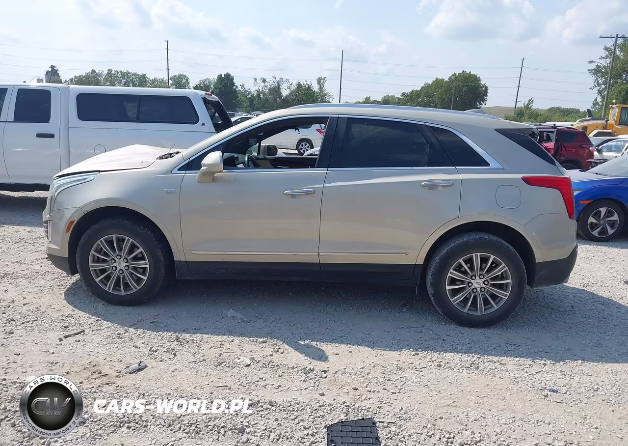 2017 Cadillac Xt5 Luxury VIN:1GYKNBRS8HZ173552 - 14