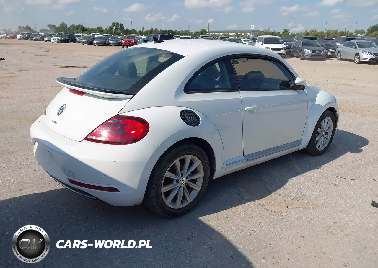 2017 Volkswagen Beetle 1.8T Se-1.8T Sel VIN:3VWJ17AT9HM626011 - 4
