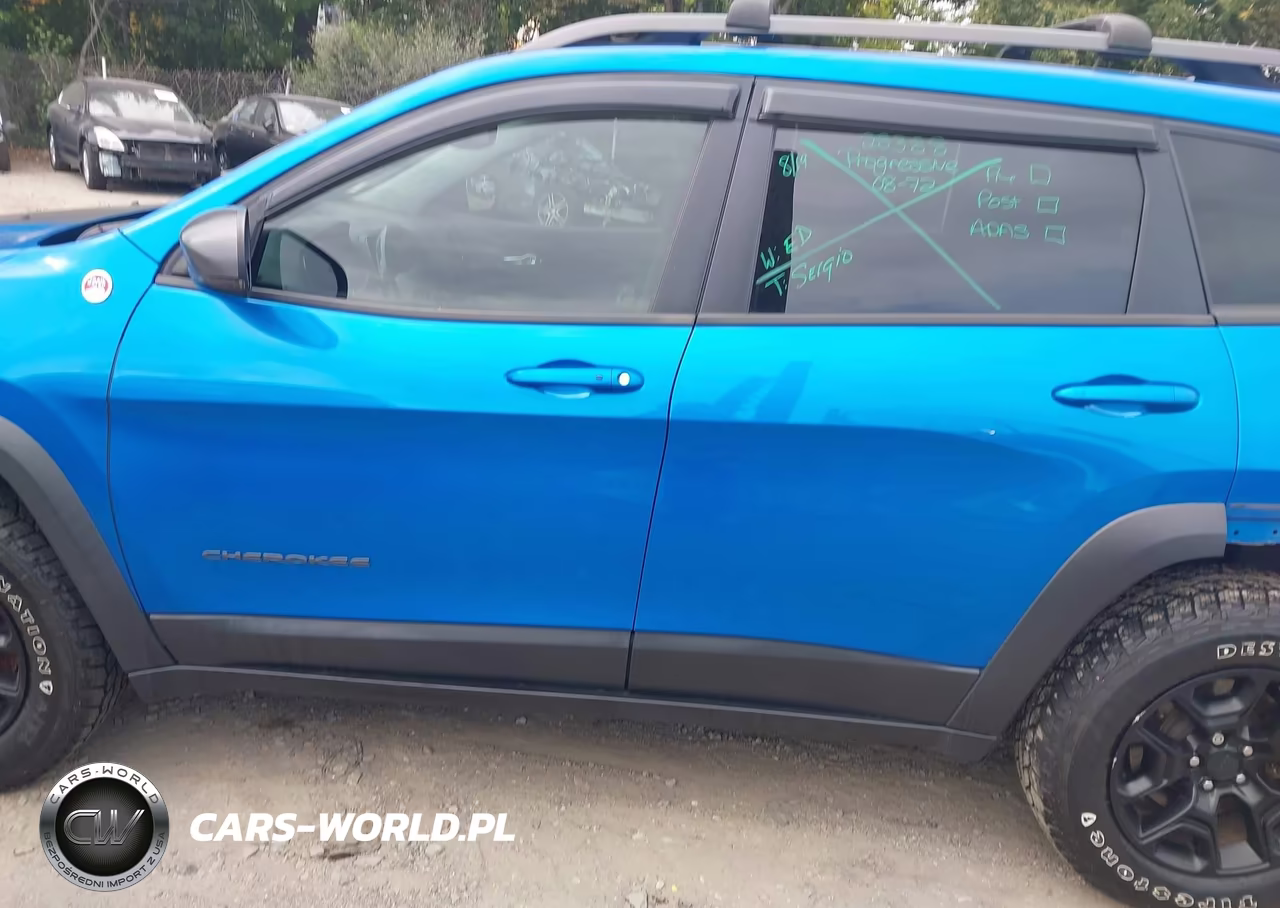 2019 Jeep Cherokee Trailhawk Elite 4X4 VIN:1C4PJMBN0KD163416 - 15