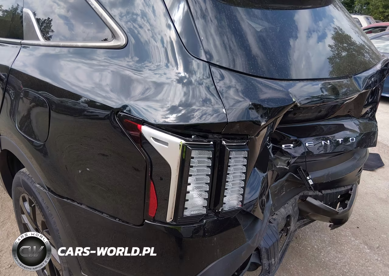 2021 Kia Sorento S VIN:5XYRLDLC2MG024389 - 6
