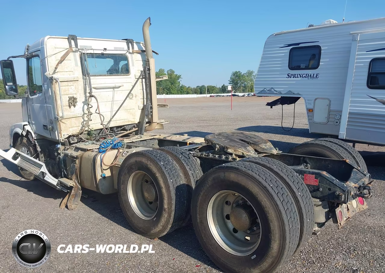 2014 Volvo Vn Vnl VIN:4V4NC9EG3EN174716 - 3
