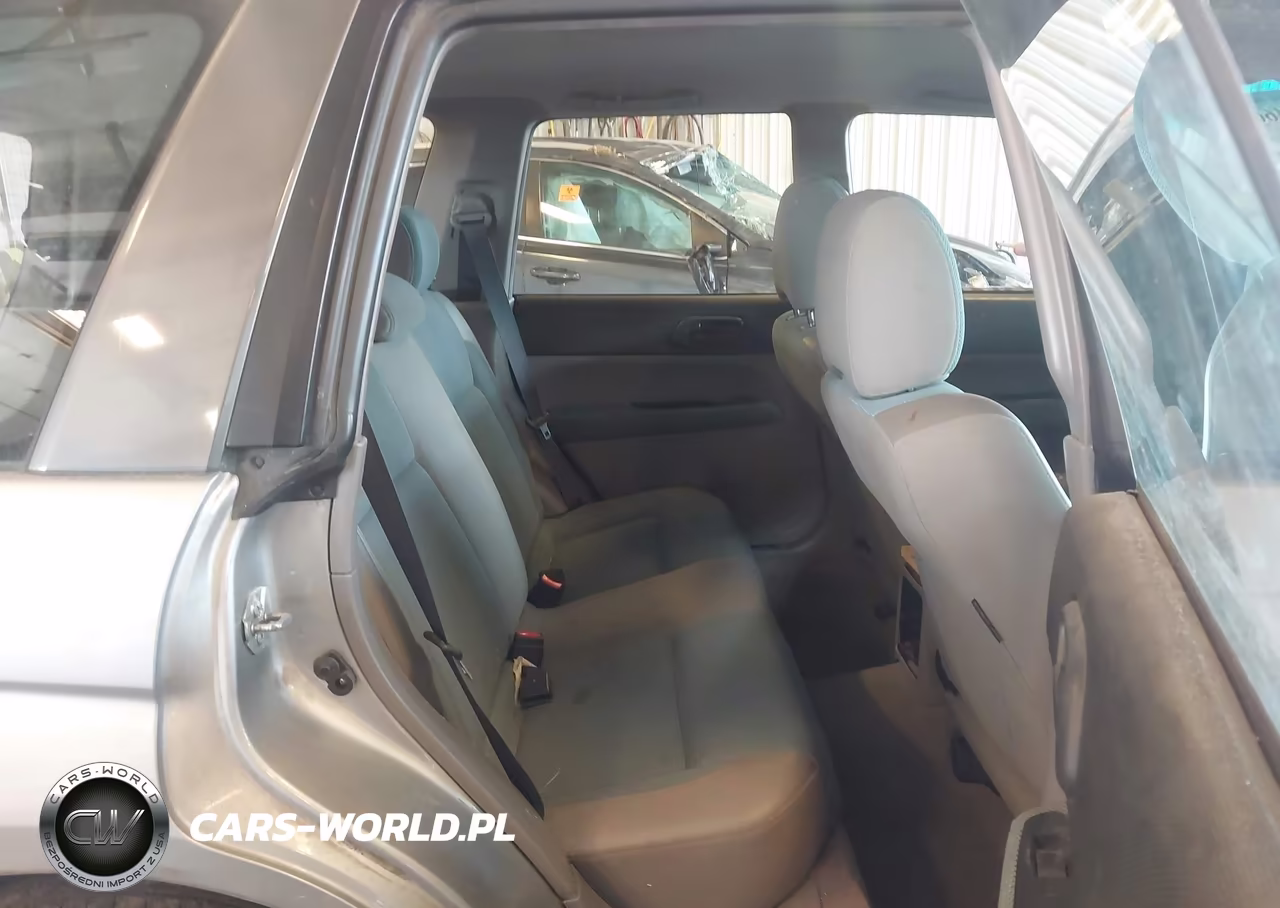 2005 Subaru Forester 2.5X VIN:JF1SG636X5H725479 - 8