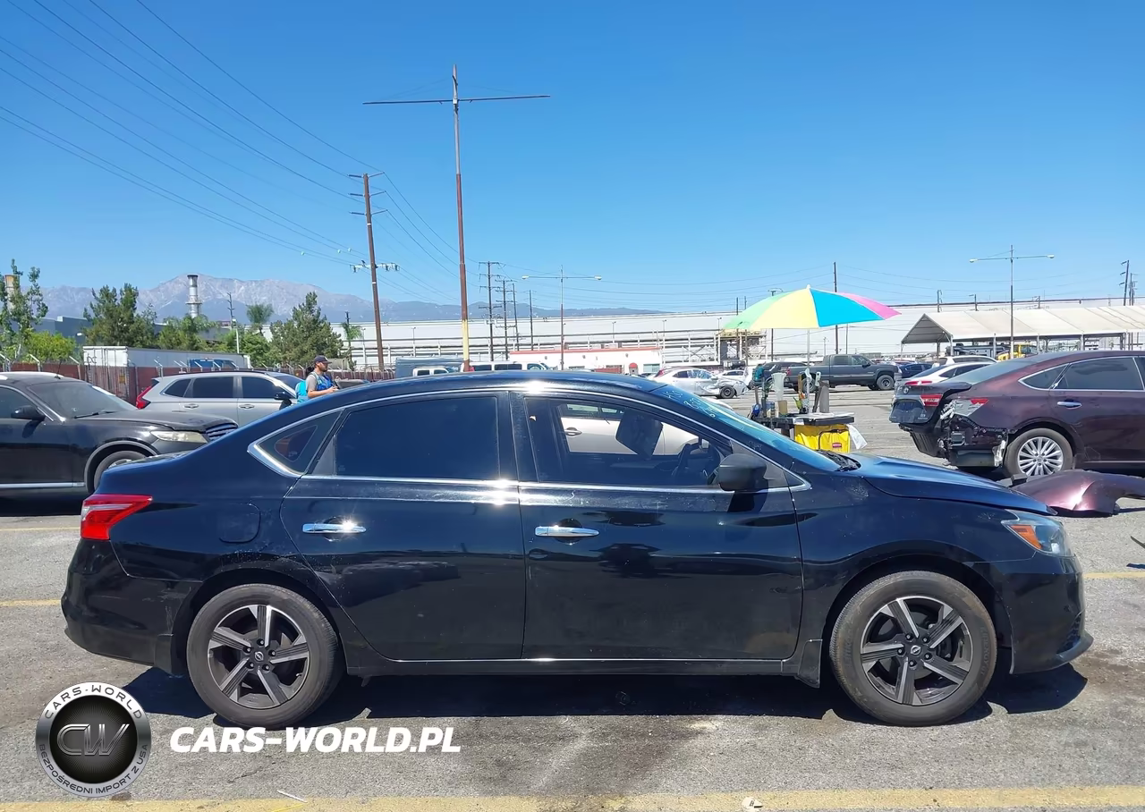 2017 Nissan Sentra S VIN:3N1AB7AP0HY302444 - 13