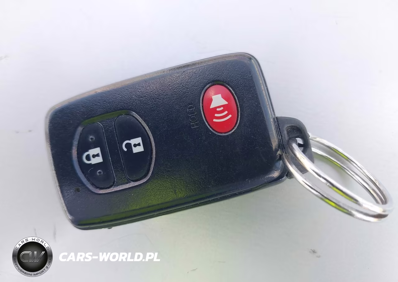 2011 Toyota Prius Two VIN:JTDKN3DU4B0287189 - 11
