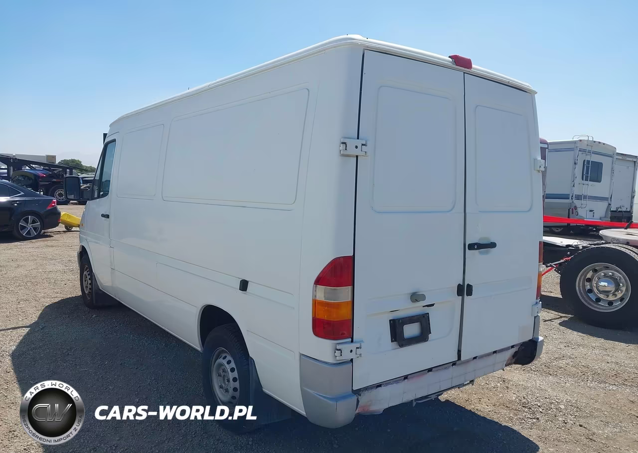 2002 Freightliner Sprinter 2500 VIN:WD2YD241325335117 - 6